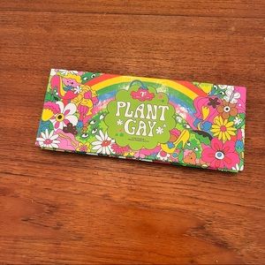 Trixie Mattel Plant Gay eyeshadow palette